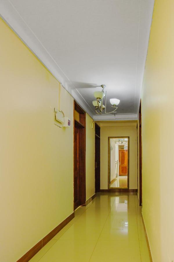 Santa Maria Hotel Entebbe Bagian luar foto